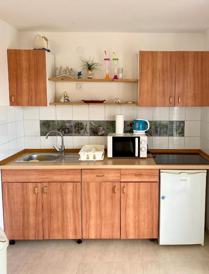 Apartmani Nede Trogir Exteriör bild
